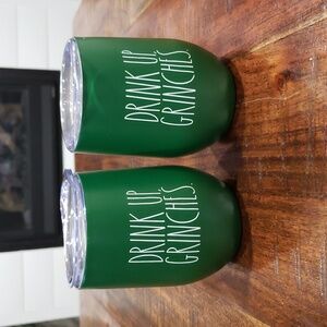 Rae Dunn mugs set of 2